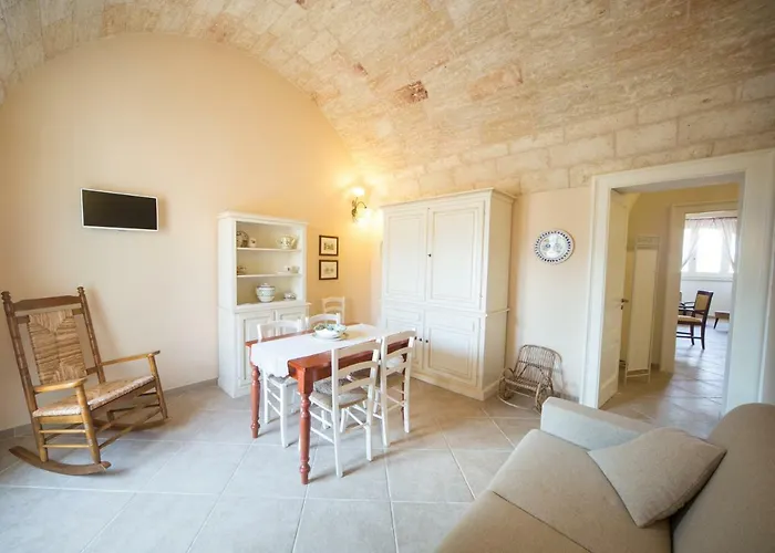 Corte Degli Allori - Salento בית נופש Patù